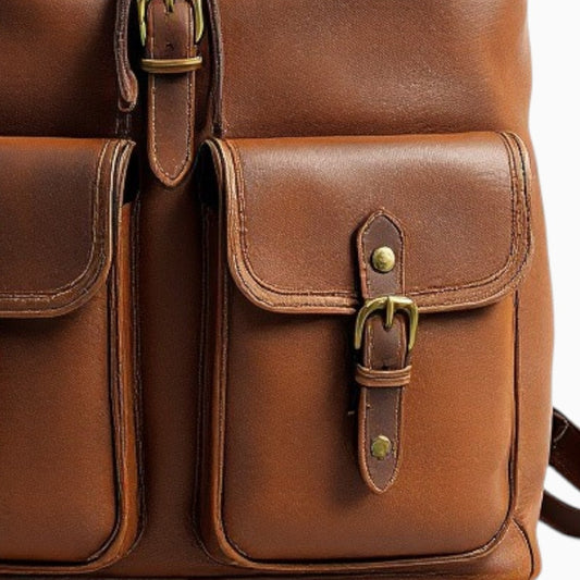 Wyoming Jack full-grain leather backpack with multiple pockets for versatile storage and style