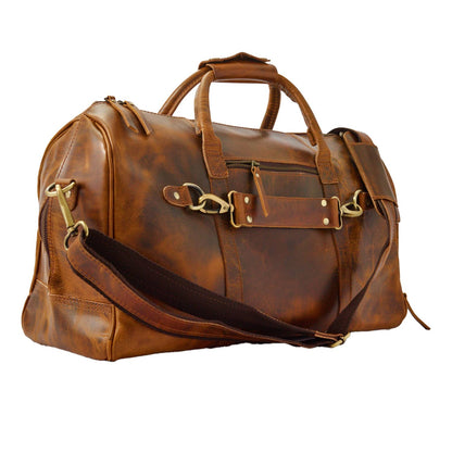 Medium Wyoming Jack Badlands Leather Duffle Bag with sturdy handles and classic design, ideal for travel and storage.