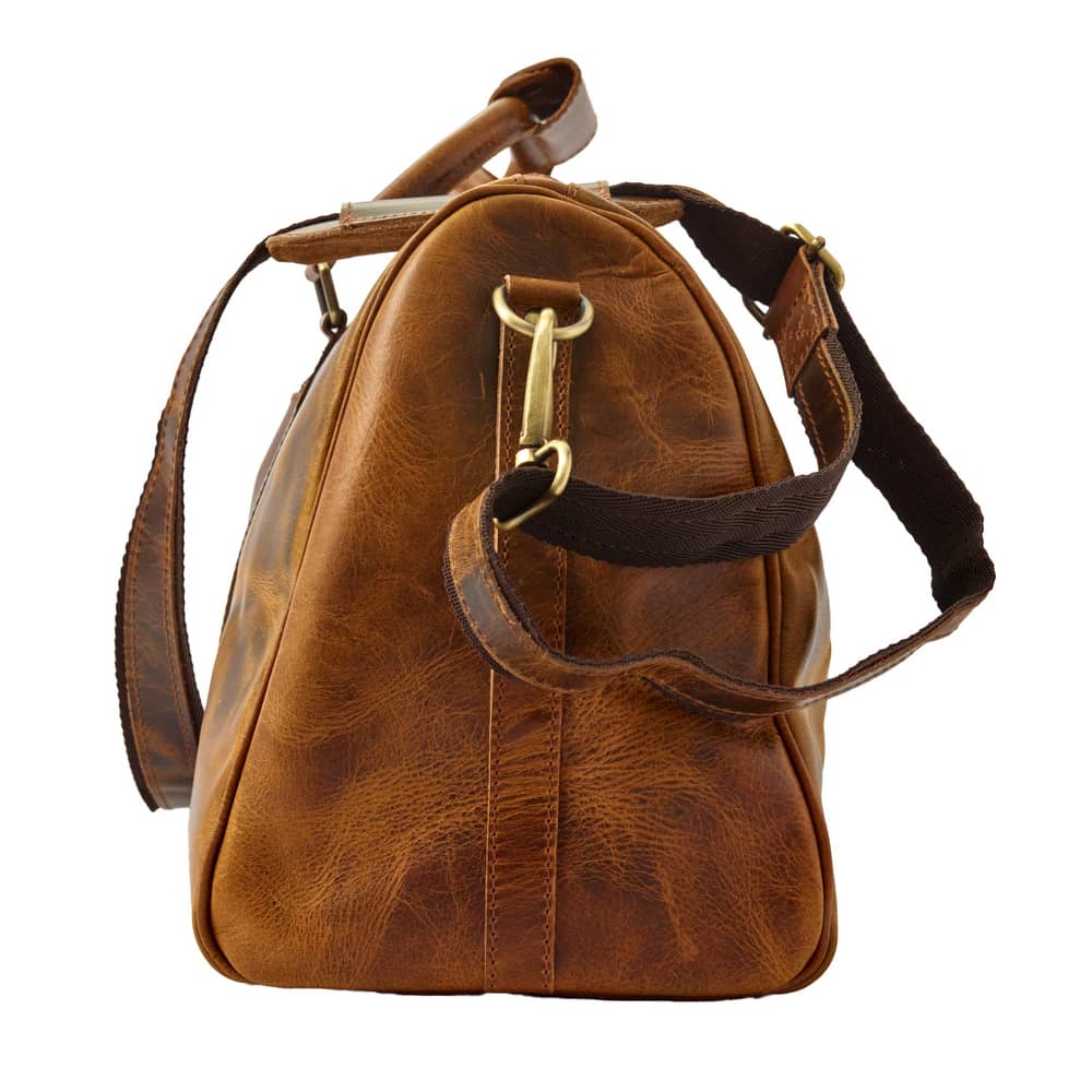 Wyoming Jack Badlands leather duffle bag, 20-inch carry-on size, with sturdy handles and premium leather finish.