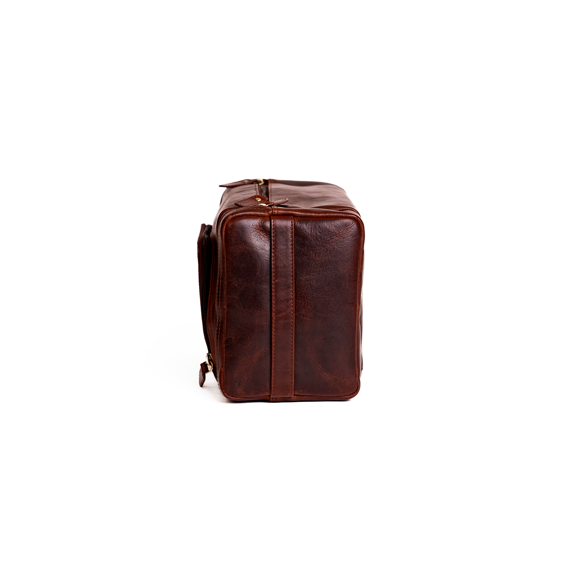 Wyoming Jack Frontier leather toiletry bag for travel with sturdy leather exterior and zipper closure, compact and stylish.
